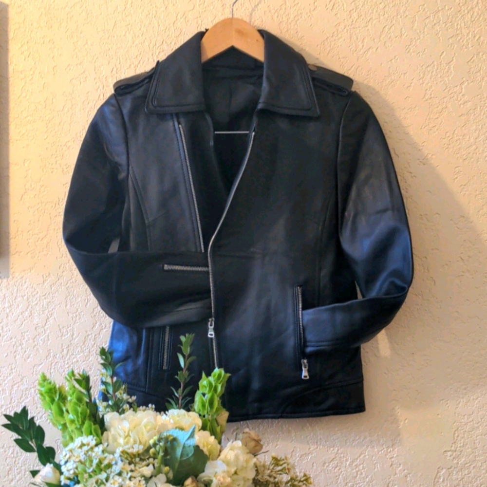 🔴SOLD🔴 Genuine lamb leather jacket, size S/2-4, NWOT - Picture 6 of 6